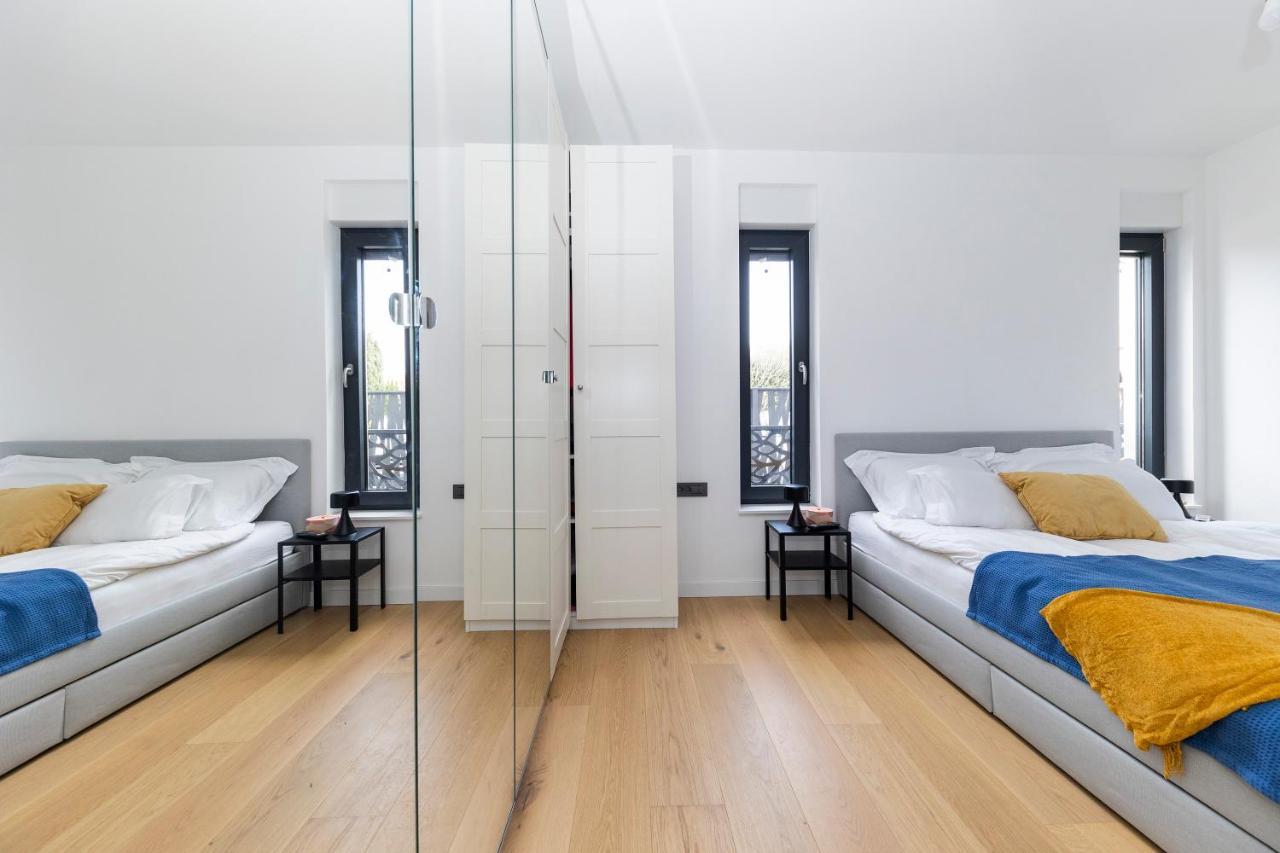 Pleasing Place Free Private Parking Apartament